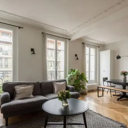 Super Experience Chez Nous * Neuilly-sur-Seine